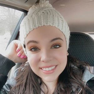 Meet your Posher, Deanna